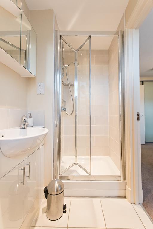 Camstay Abbey Street CBG Room photo