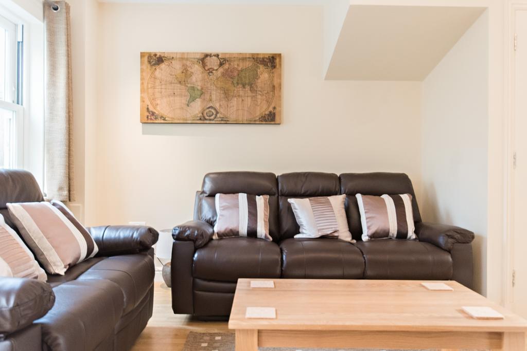 Camstay Abbey Street CBG Room photo